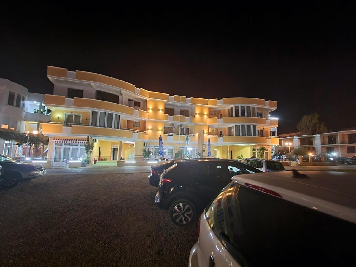 Grandino Holiday Rooms&Apartments Ulcinj Exterior foto