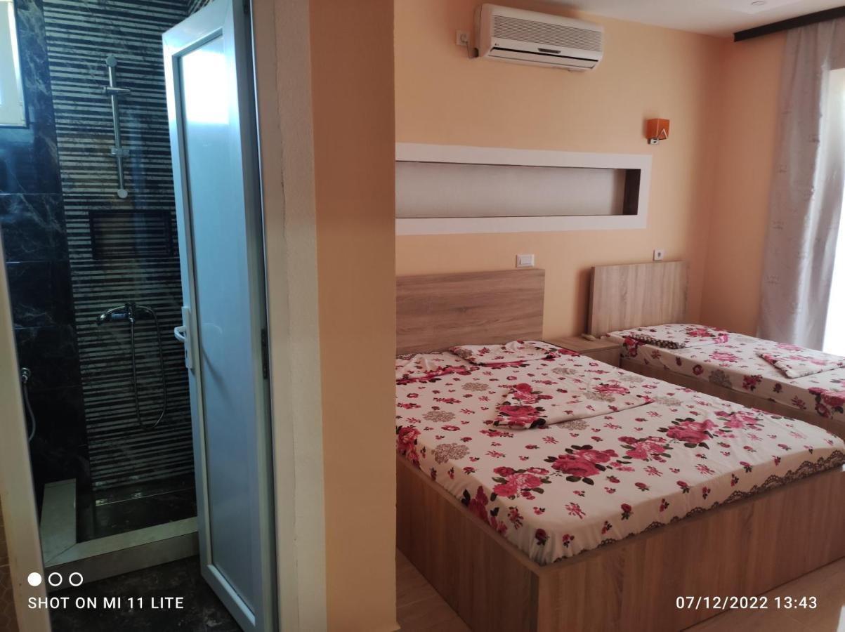 Grandino Holiday Rooms&Apartments Ulcinj Exterior foto