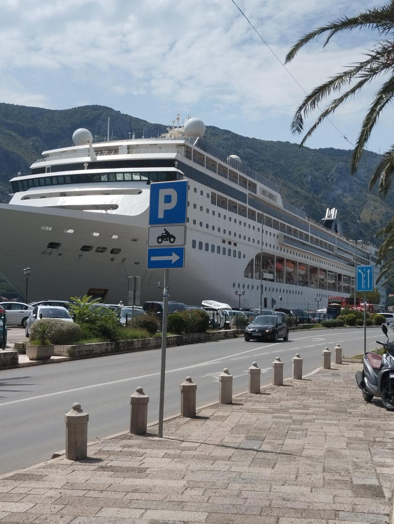 Grandino Holiday Rooms&Apartments Ulcinj Exterior foto